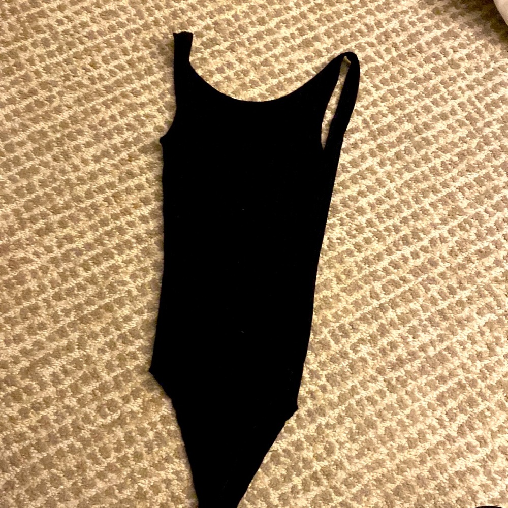 LNA ribbed deep U back bodysuit, no snaps